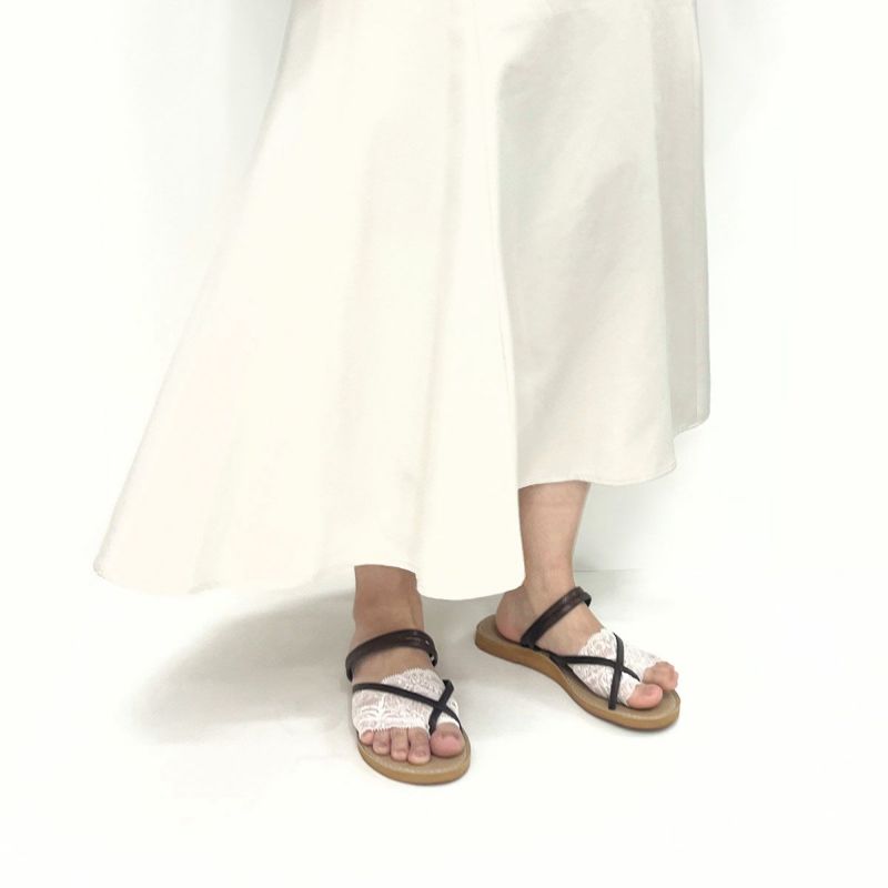 シアー透け感レース素材